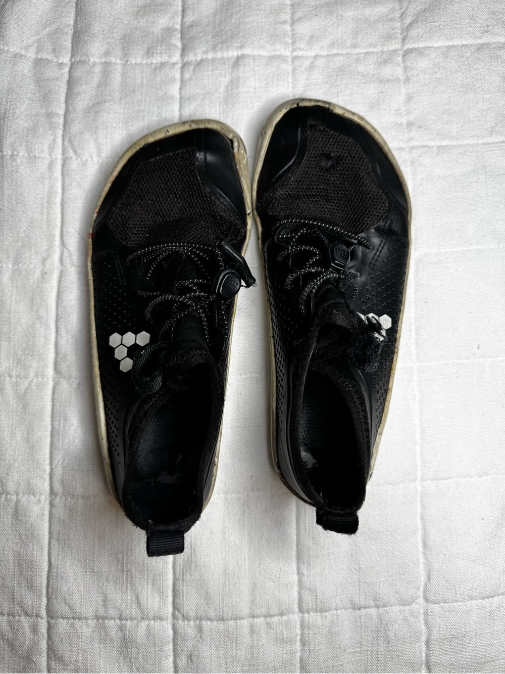 Vivo barefoot Kids Black Low-Profile Sneakers